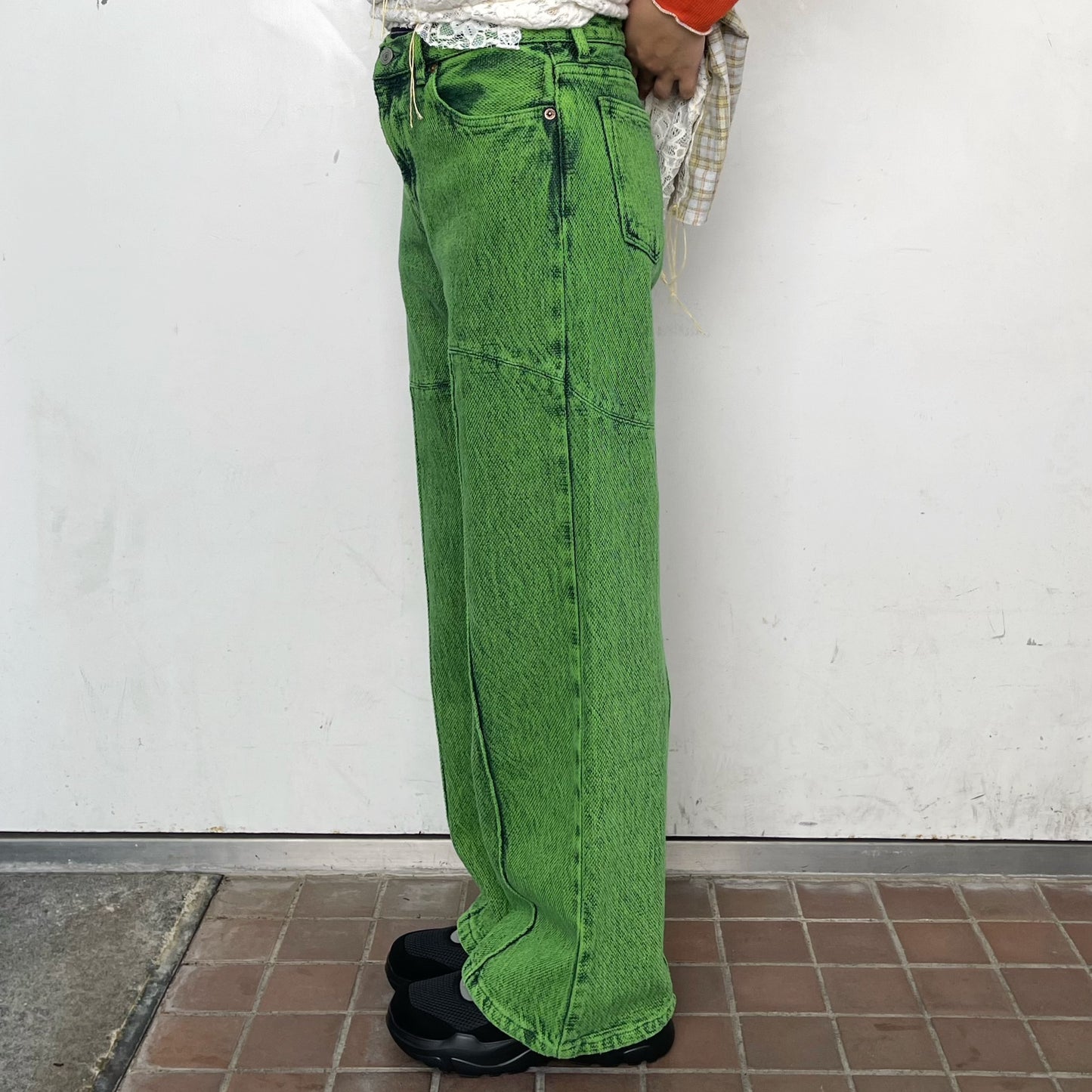 WAVE PANELLED DYED PANTS / LIME /ウェーブパネルデニムパンツ