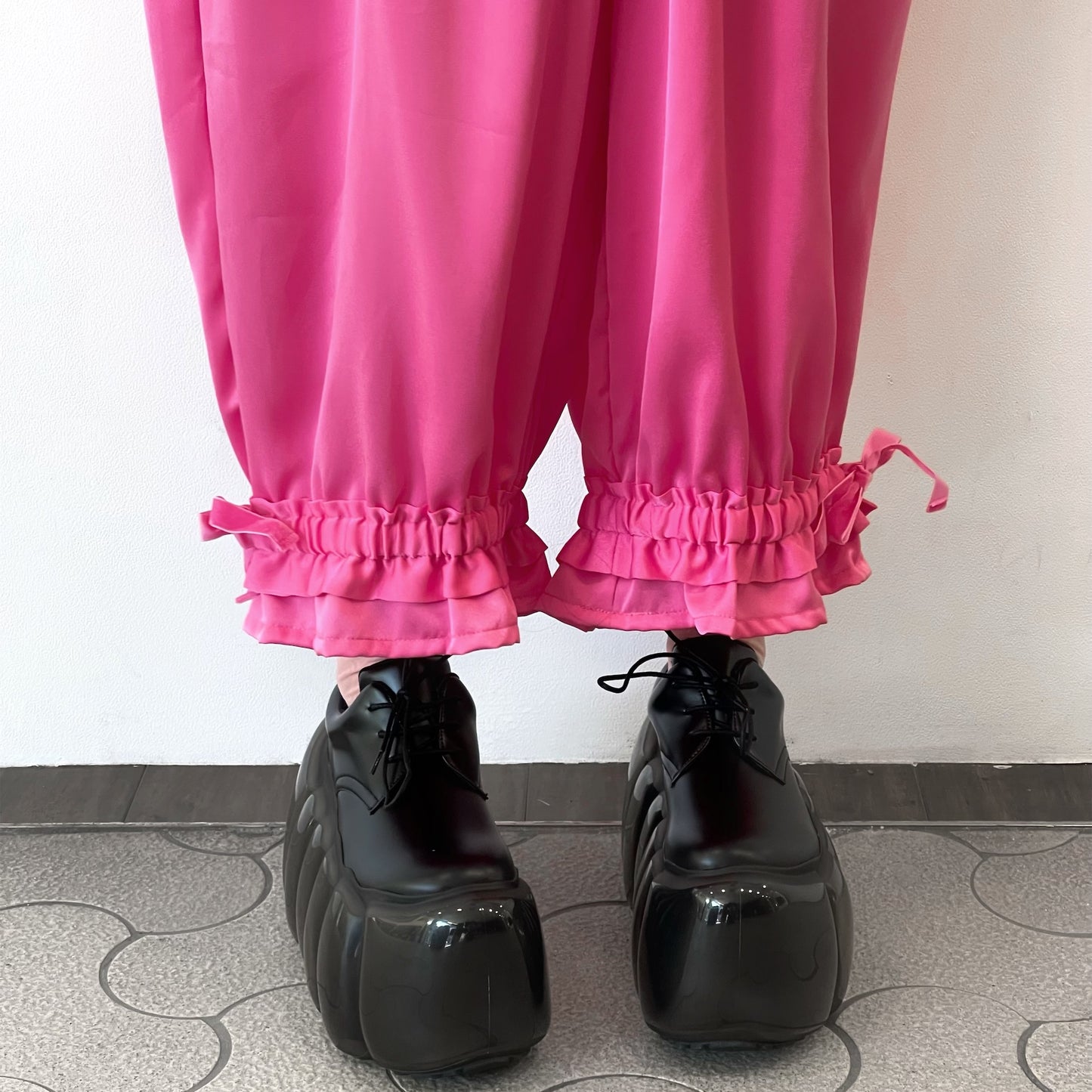 DRAWERS PANTS / HOT PINK / サテンギャザーパンツ