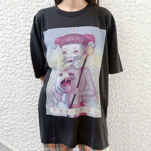 THE FOOL T-SHIR BIOWASHED  ARTWORK BY TREVOR BROWN / BLACK / グラフィックプリントTシャツ