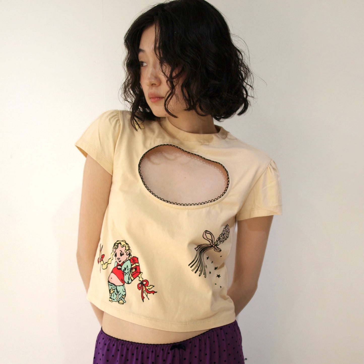 Logo Removal Baby Tee / Cutie Cream / ロゴリムーブTシャツ