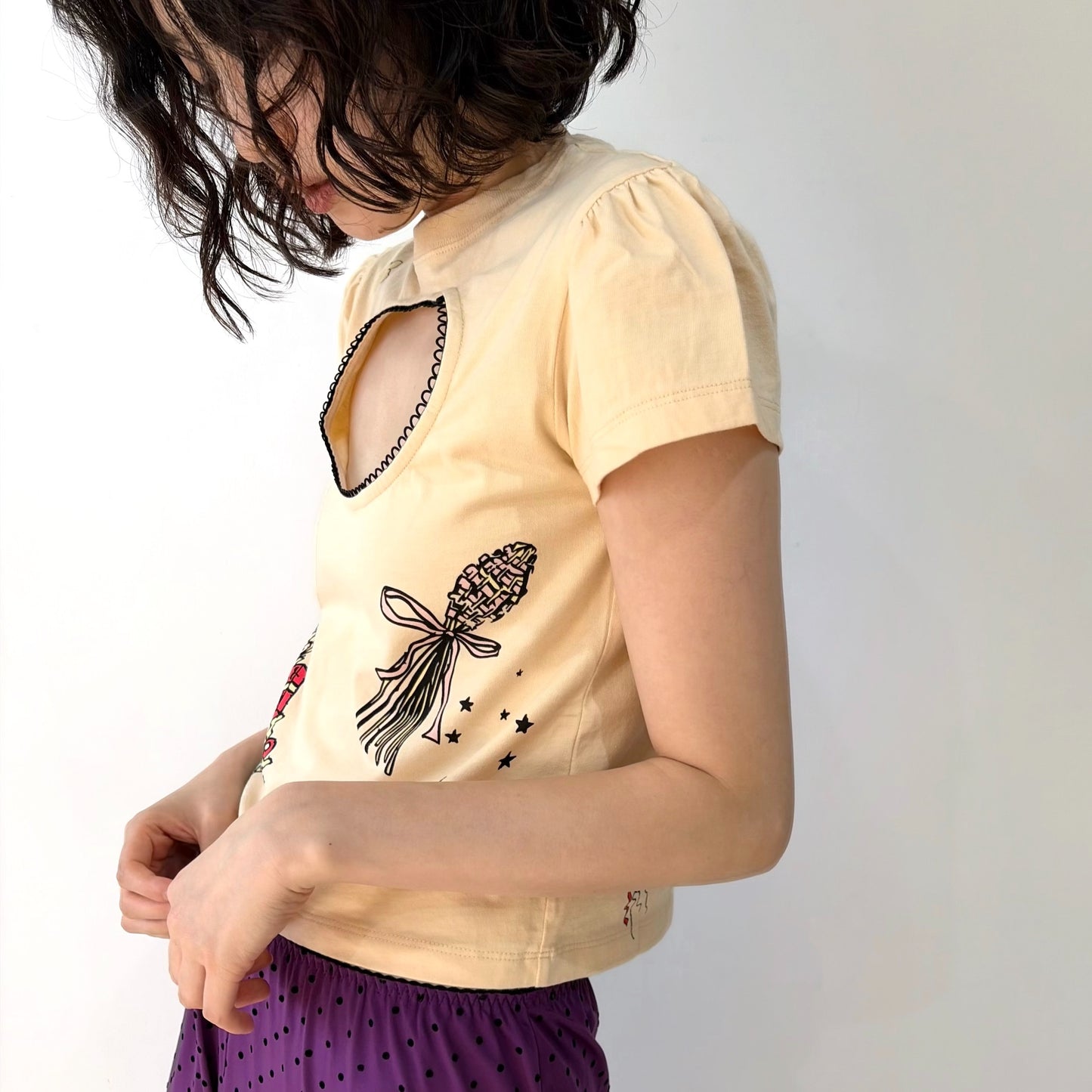 Logo Removal Baby Tee / Cutie Cream / ロゴリムーブTシャツ