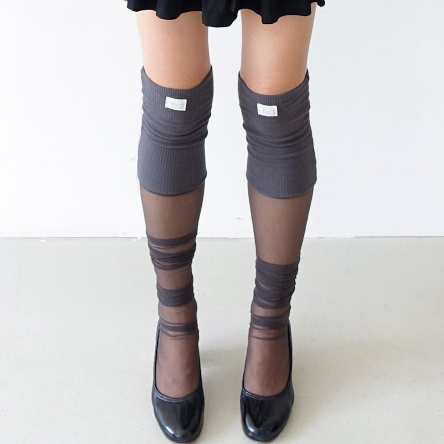 [fe.3] haze layer socks / deep grey / シースルーソックス