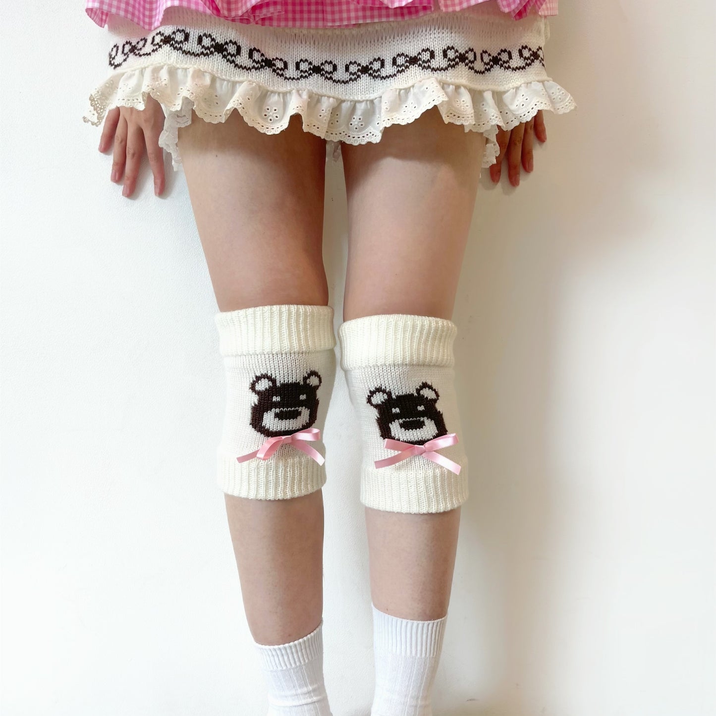 Bear knee pad / White x Brown / べアーニーパッド
