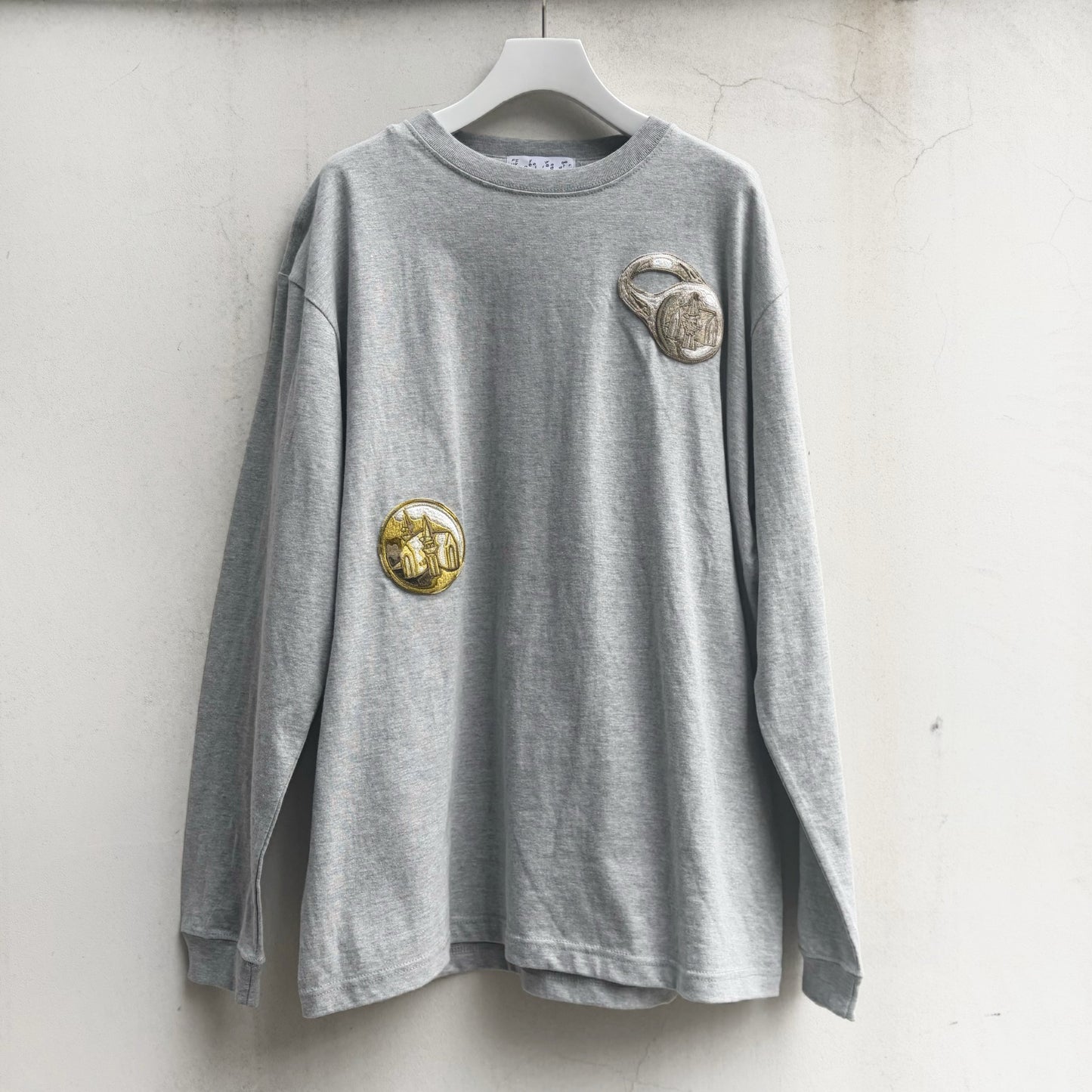 coin and ring embroidery long sleeve t shirt / gray / 刺繍ロングスリーブTシャツ
