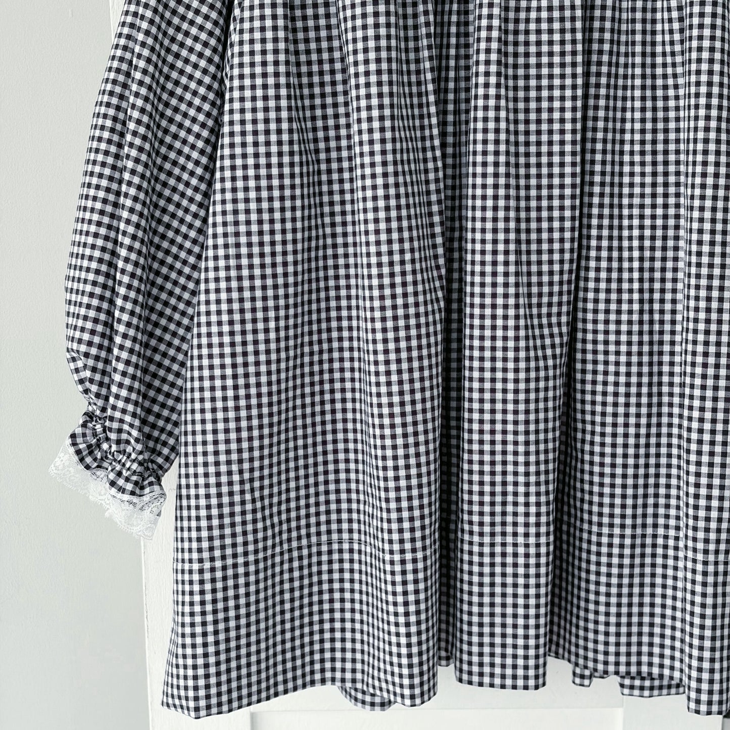 Smocking ribbon blouse / Navy / スモッキングリボンブラウス