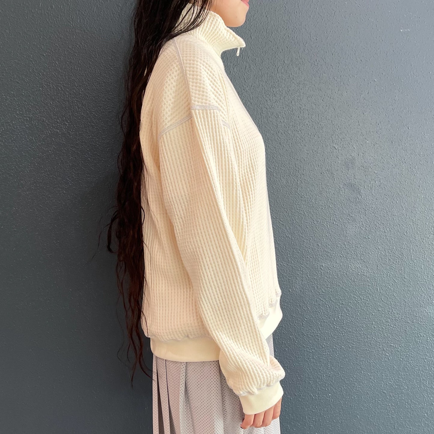 [F.E.E.S] waffle half zip pullover / vanilla cream / ワッフルハイネックハーフジップ