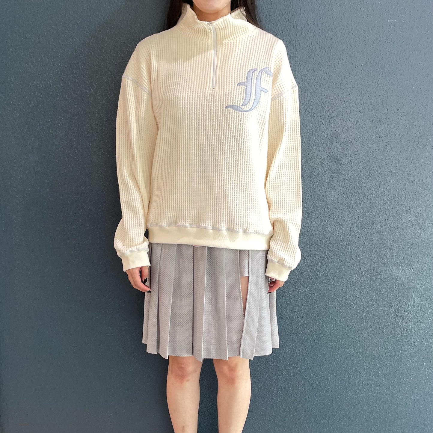 [F.E.E.S] waffle half zip pullover / vanilla cream / ワッフルハイネックハーフジップ