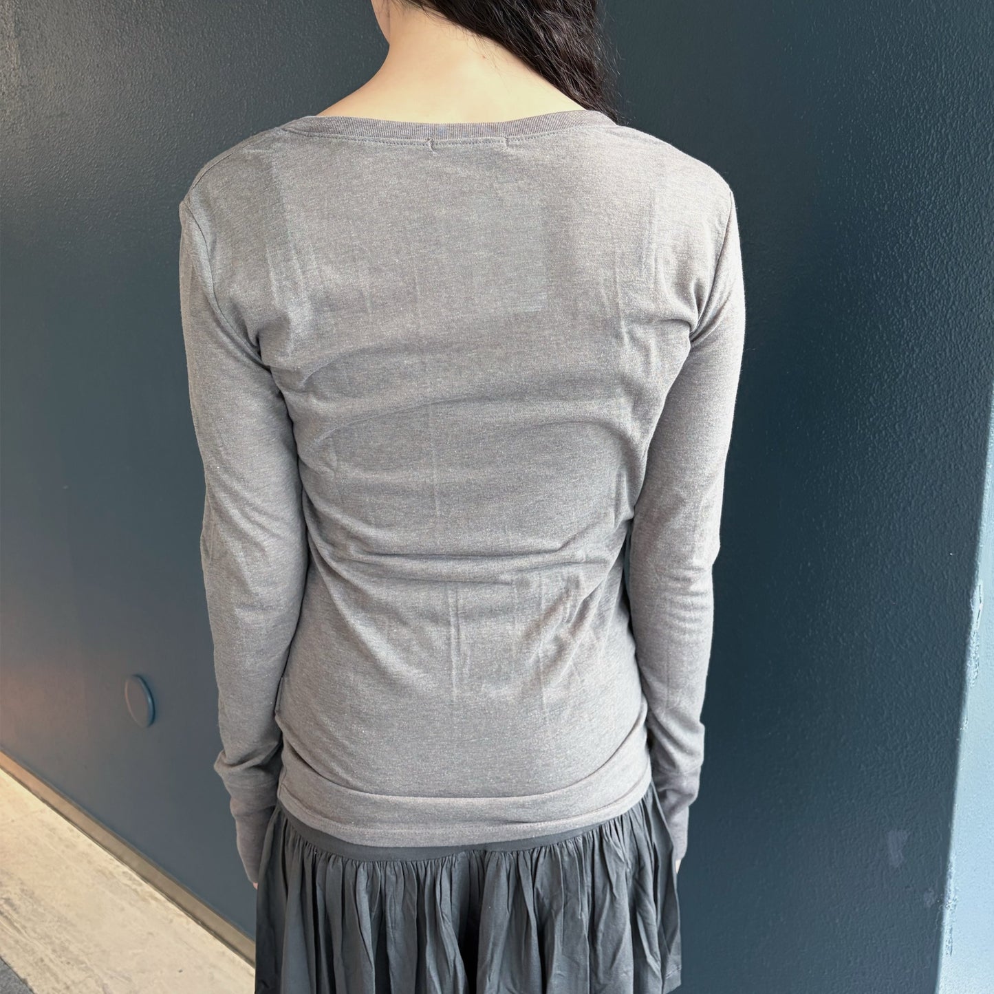 [fe.3] V neck long top / mocha / Vネックロングスリーブ