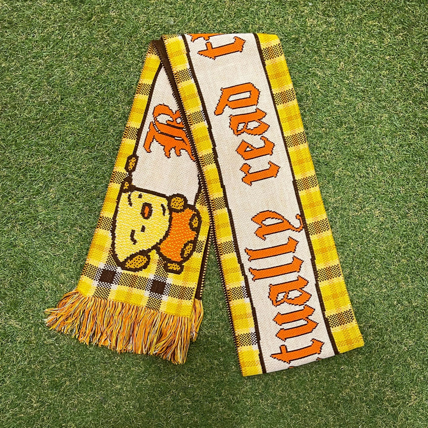 【Joo Young Kim】“Buy books and actually read them” scarf / グラフィックマフラー