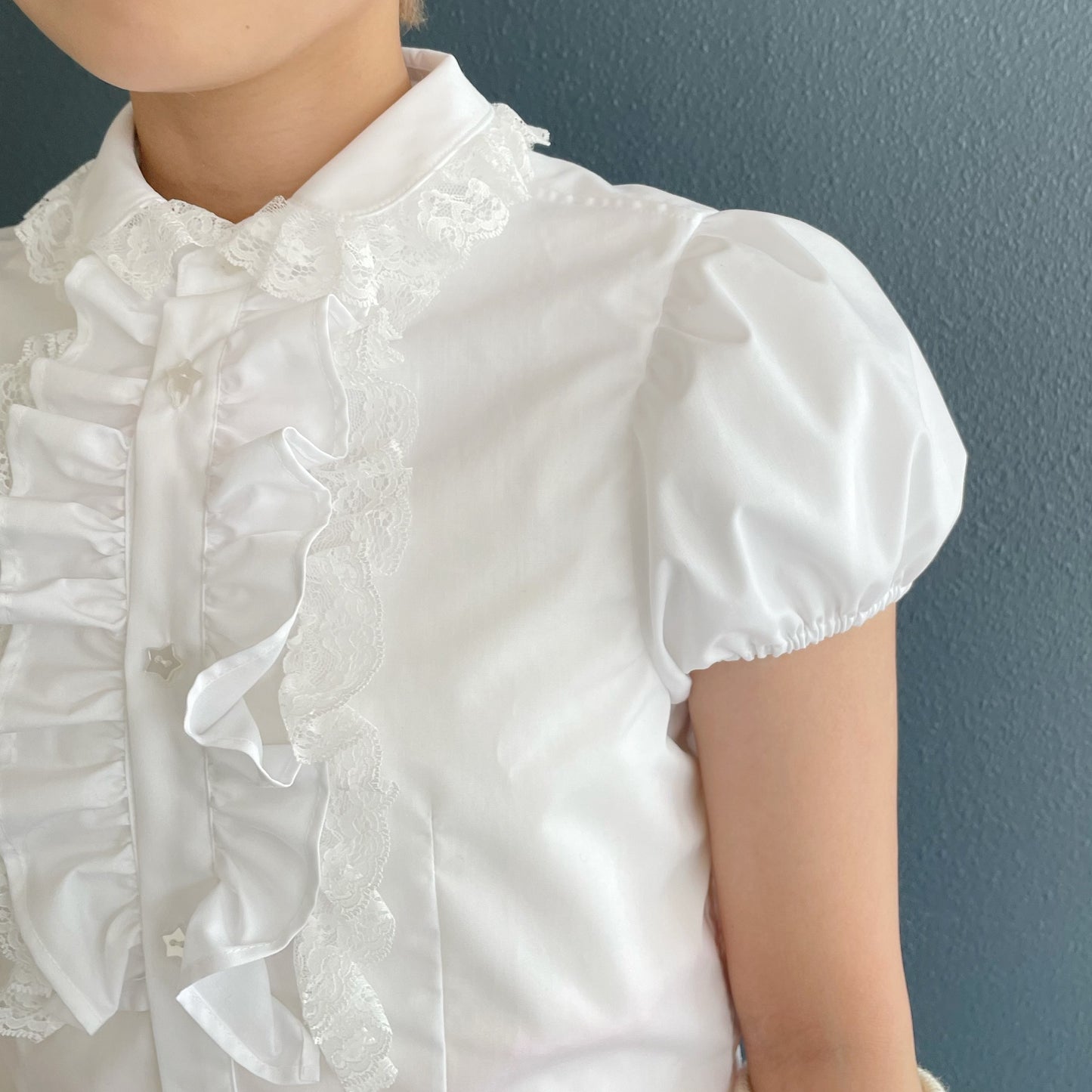 Frill short shirts / White / フリルショートシャツ