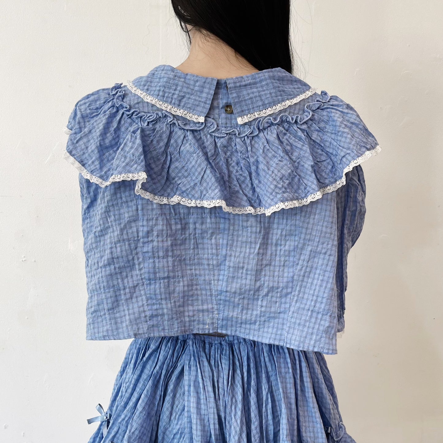 SHORT COTTON BLOUSE / BLUE / ショートフリルブラウス