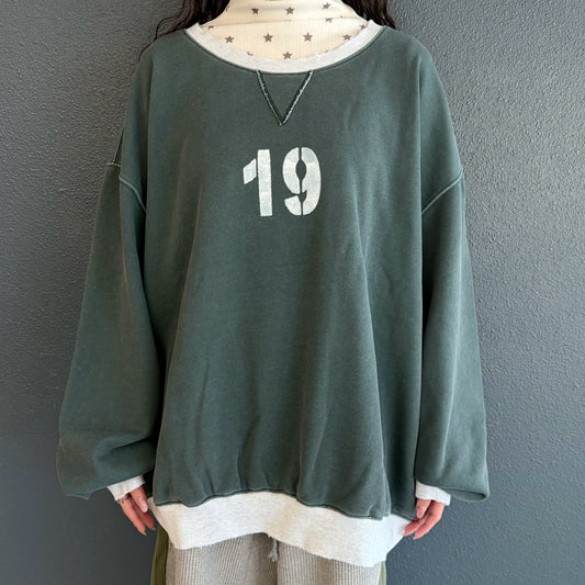 [F.E.E.S] number boxy MTM / green / オーバーサイズスウェット