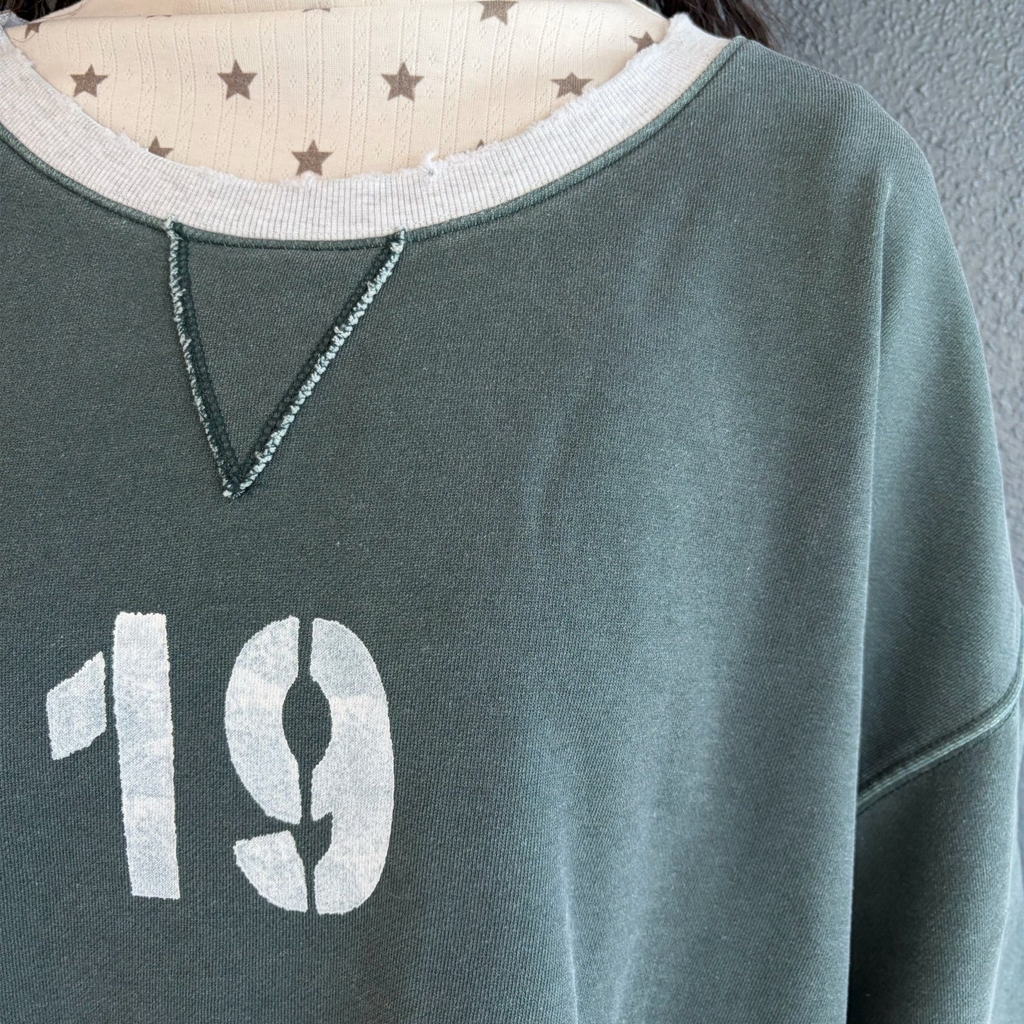 [F.E.E.S] number boxy MTM / green / オーバーサイズスウェット