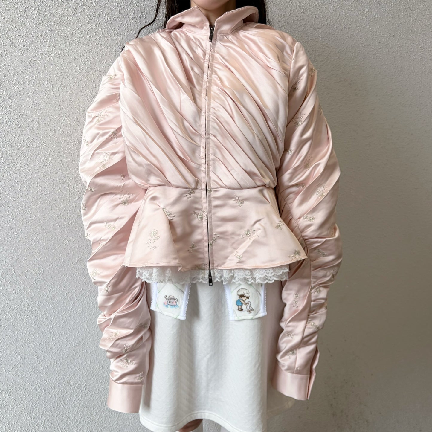 CHILDISH SHIRT / BABY PINK / サテンブラウス