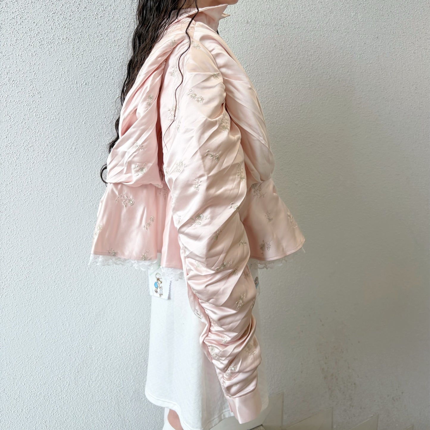 CHILDISH SHIRT / BABY PINK / サテンブラウス