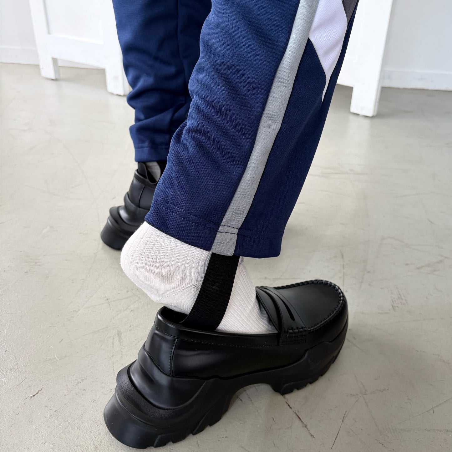 HIGH SCHOOL NERD PANTS / NAVY / ジャージパンツ
