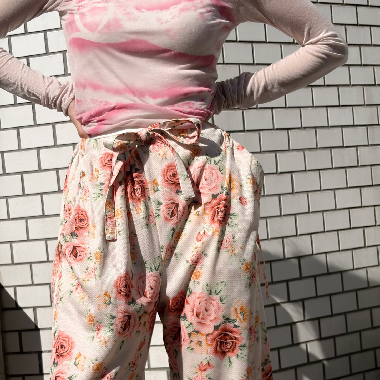 WORN FLORAL LONG PANTS / WORN FLORAL / フラワーパターンパンツ