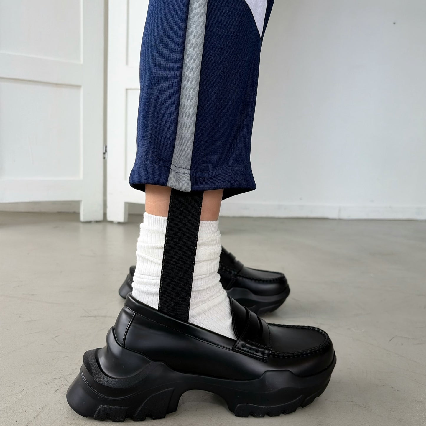 HIGH SCHOOL NERD PANTS / NAVY / ジャージパンツ