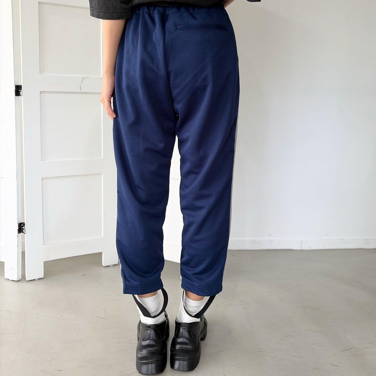 HIGH SCHOOL NERD PANTS / NAVY / ジャージパンツ