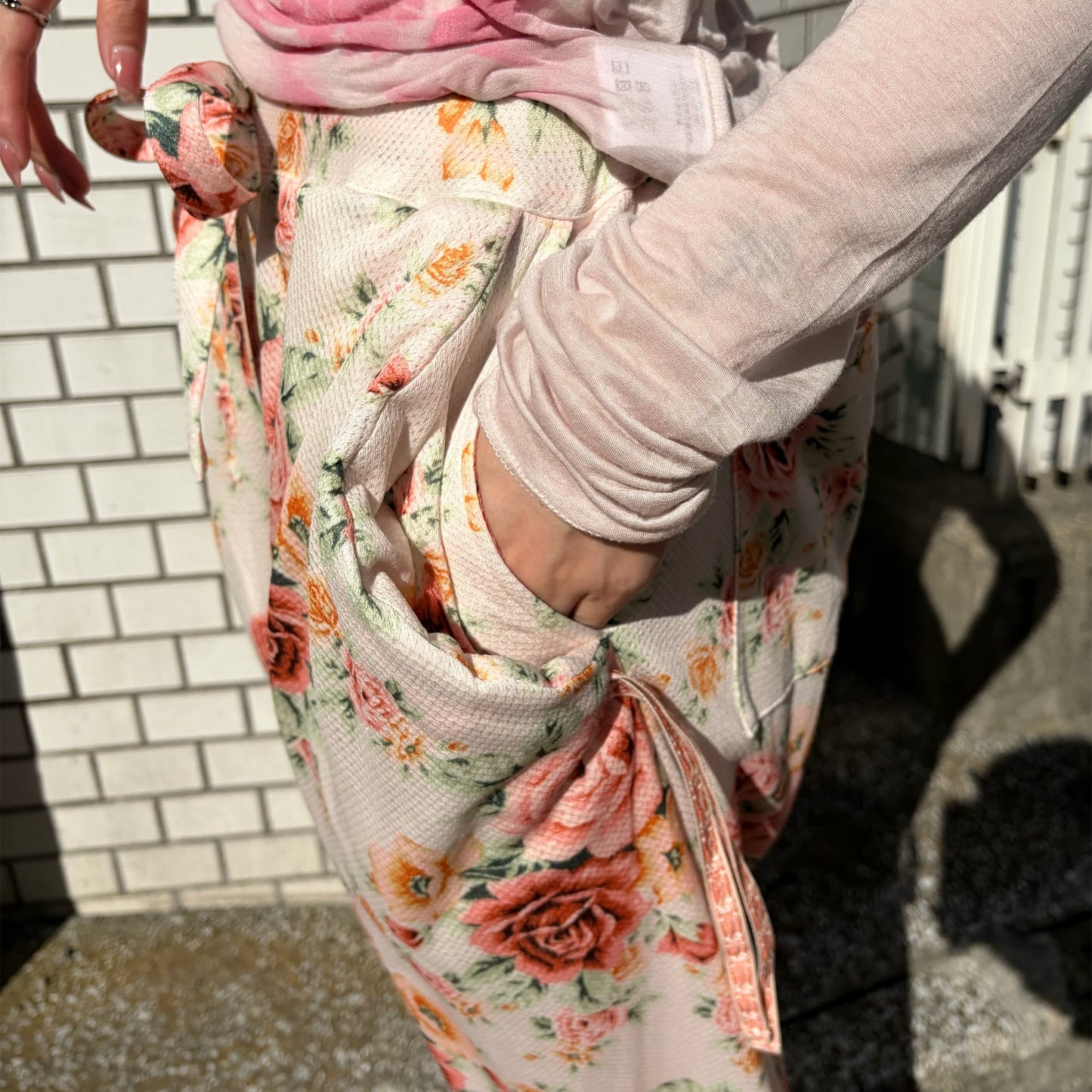 WORN FLORAL LONG PANTS / WORN FLORAL / フラワーパターンパンツ