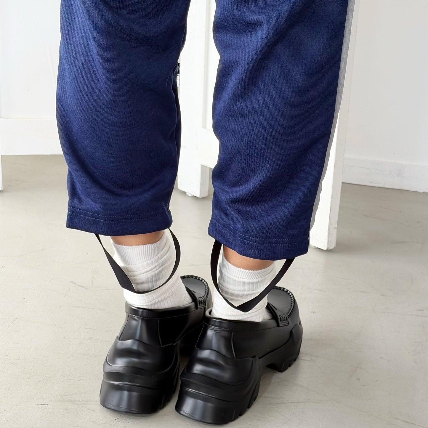 HIGH SCHOOL NERD PANTS / NAVY / ジャージパンツ