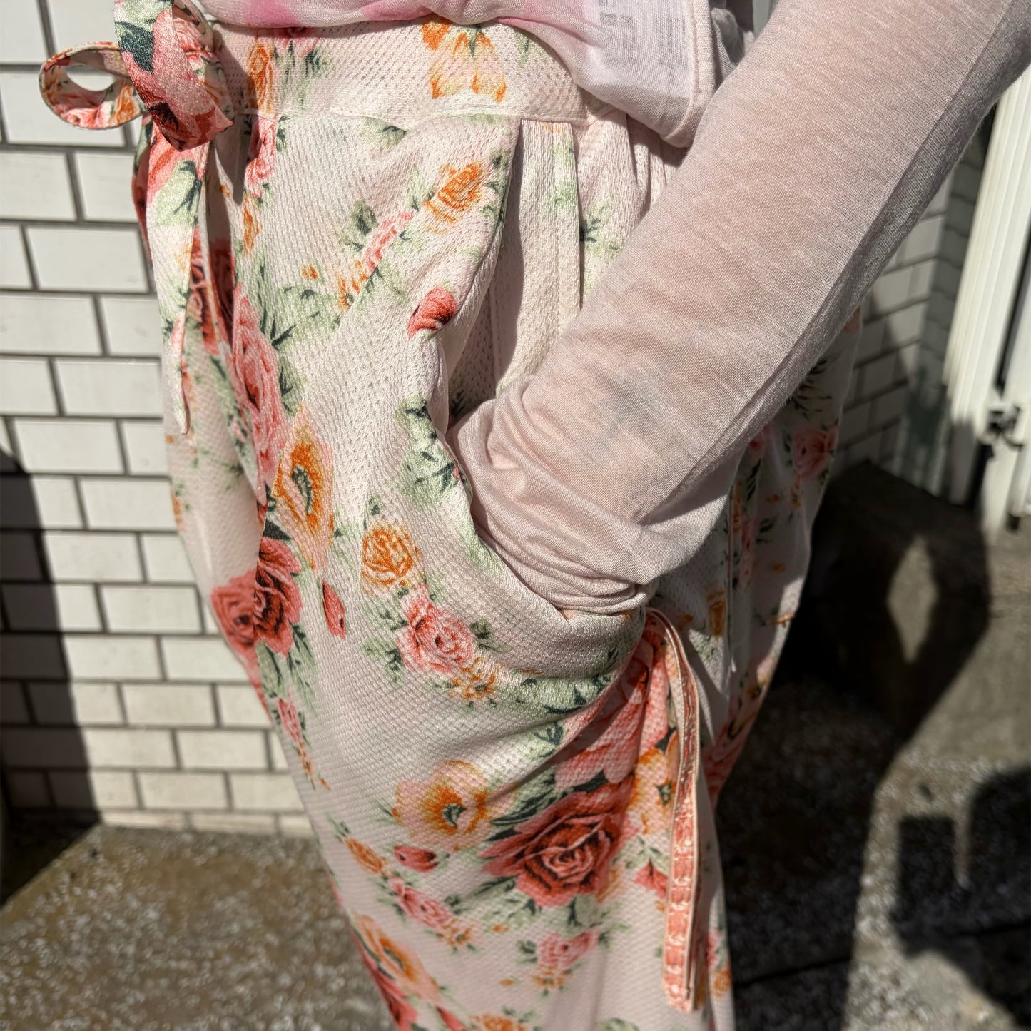 WORN FLORAL LONG PANTS / WORN FLORAL / フラワーパターンパンツ