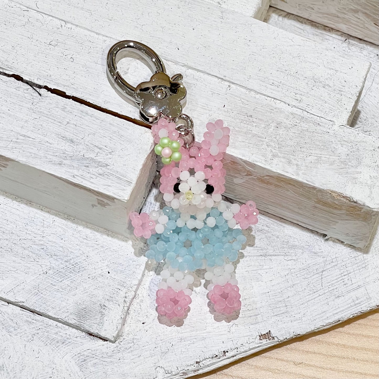 KITSCH Key Ring / うさぎのビーズキーリング