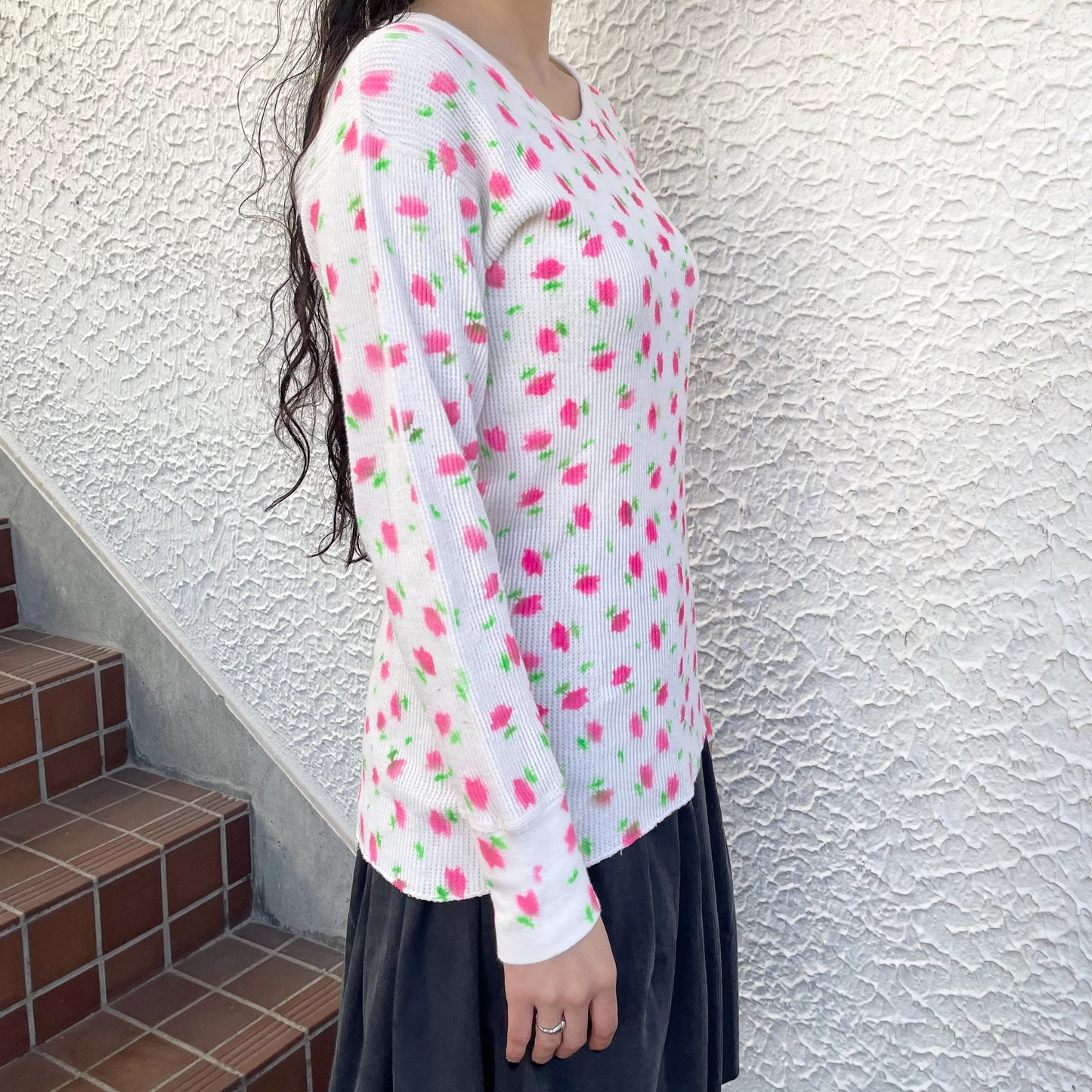 White ditzy print waffle / エアブラシTシャツ