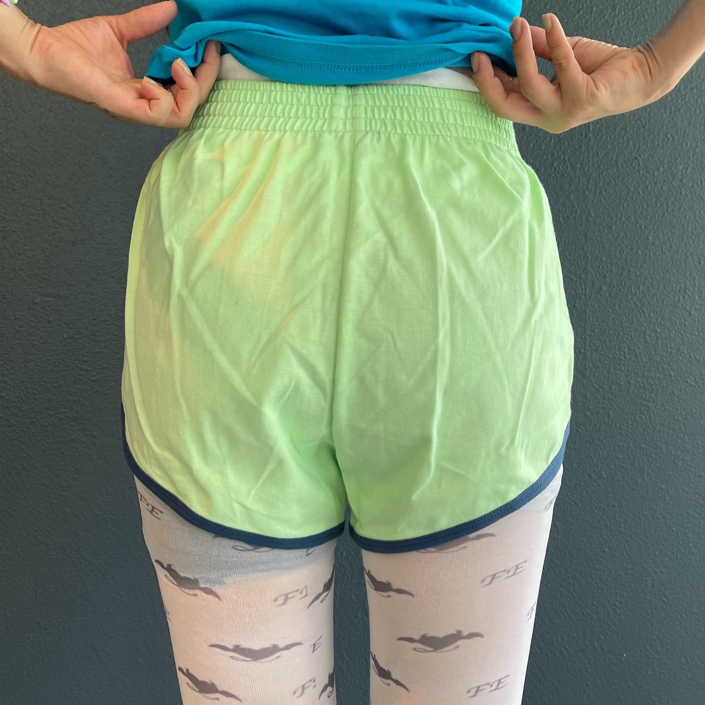 pop color dolphin shorts / mint green / ショーツ