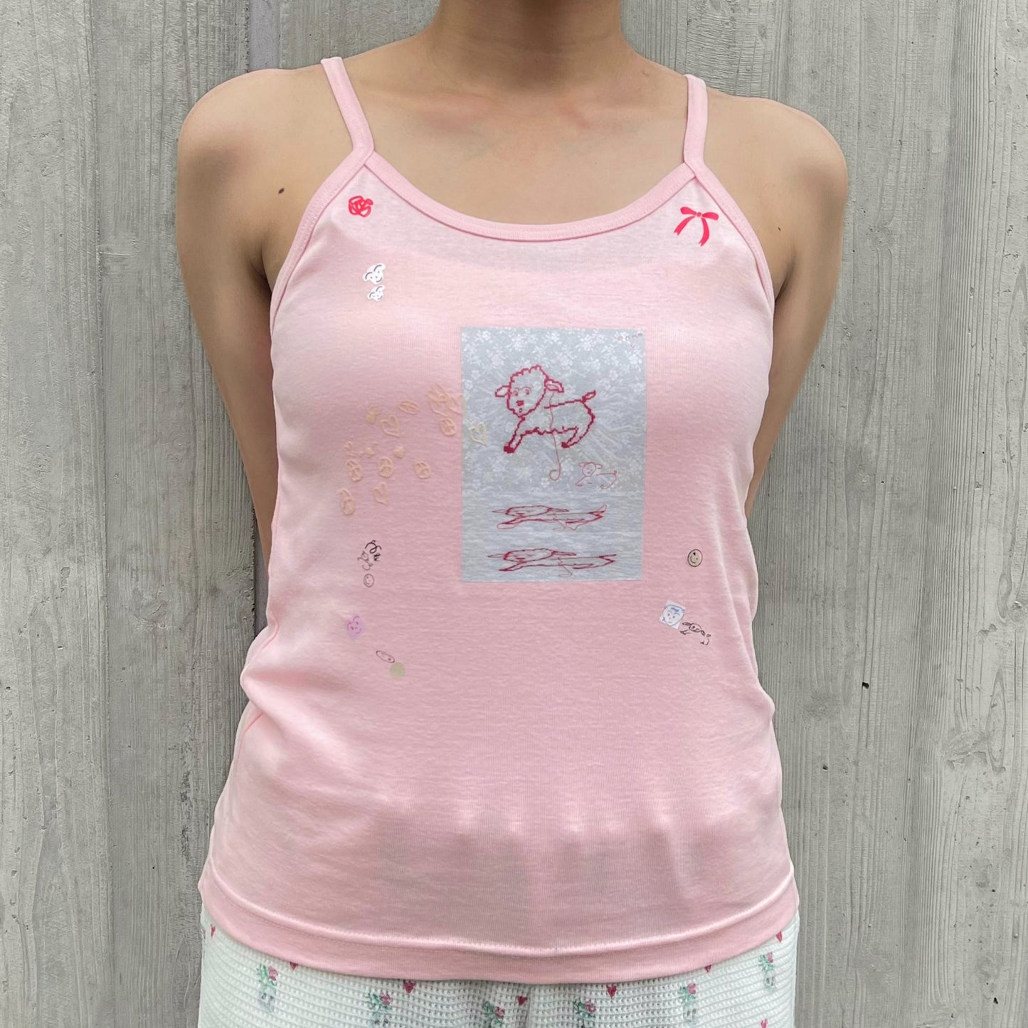 【SHEEP SOUVENIR】sheep is always here camisole / pink / プリントキャミソール