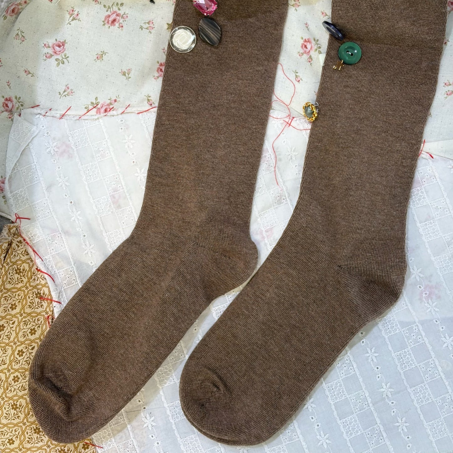 Button socks / Brown / ボタンソックス
