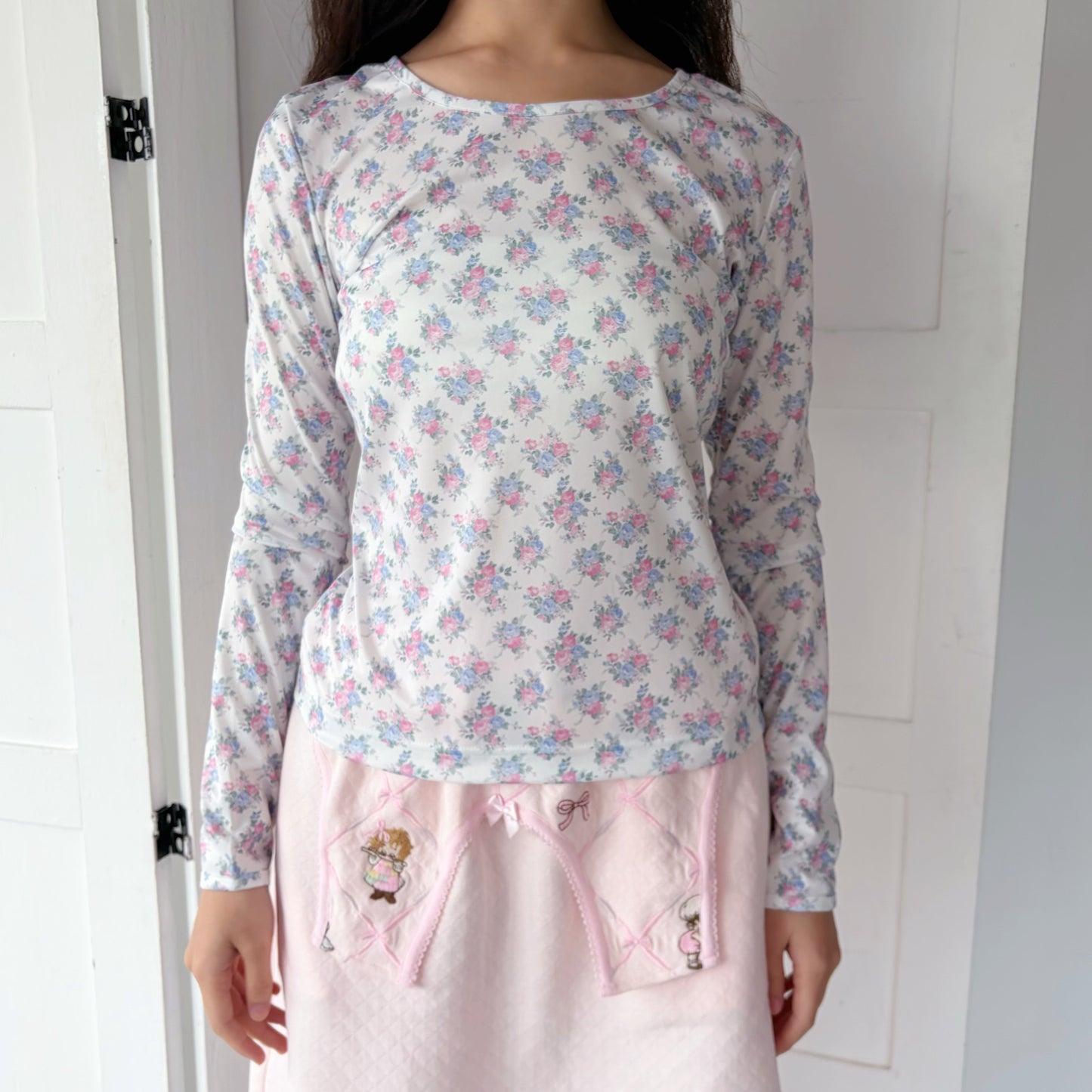 FLOWER PRINT T / WHITE / フラワープリントトップ