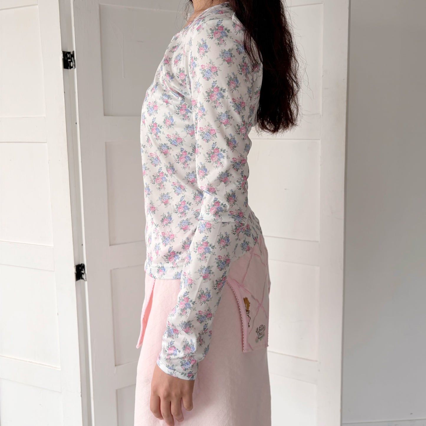 FLOWER PRINT T / WHITE / フラワープリントトップ