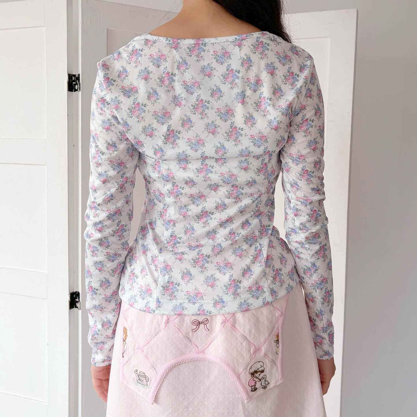 FLOWER PRINT T / WHITE / フラワープリントトップ