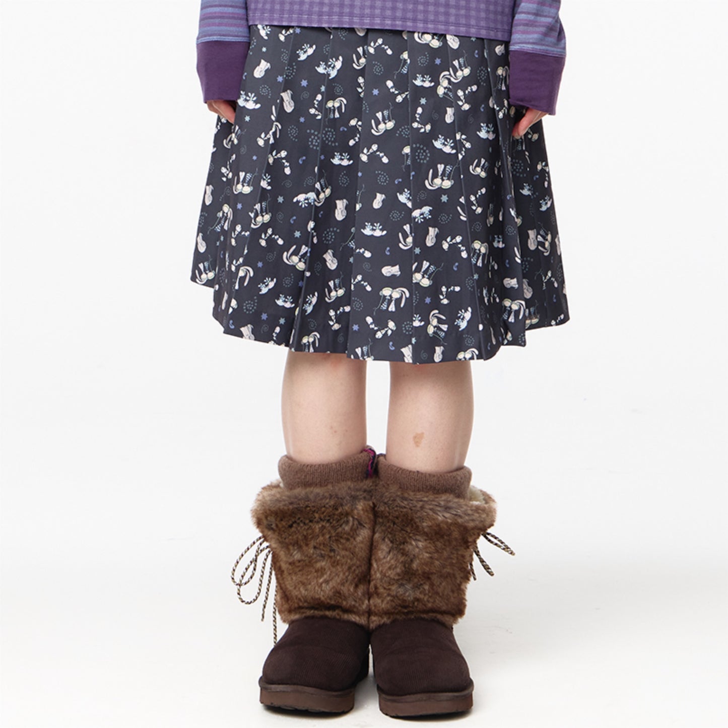 TEJI TWO-TONE PATTERN PLEATS SKIRT / CHARCOAL / パターンプリーツスカート