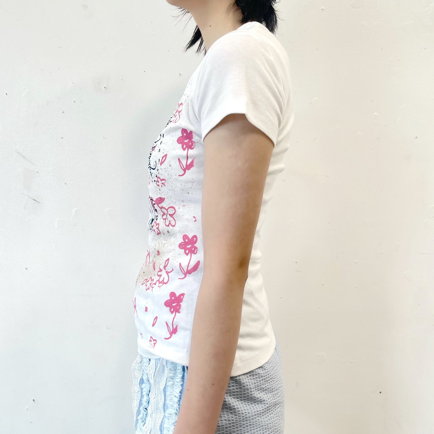 Flower Print Tshirt / White / グラフィックTシャツ