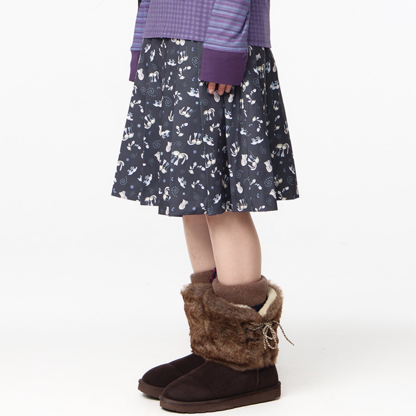TEJI TWO-TONE PATTERN PLEATS SKIRT / CHARCOAL / パターンプリーツスカート