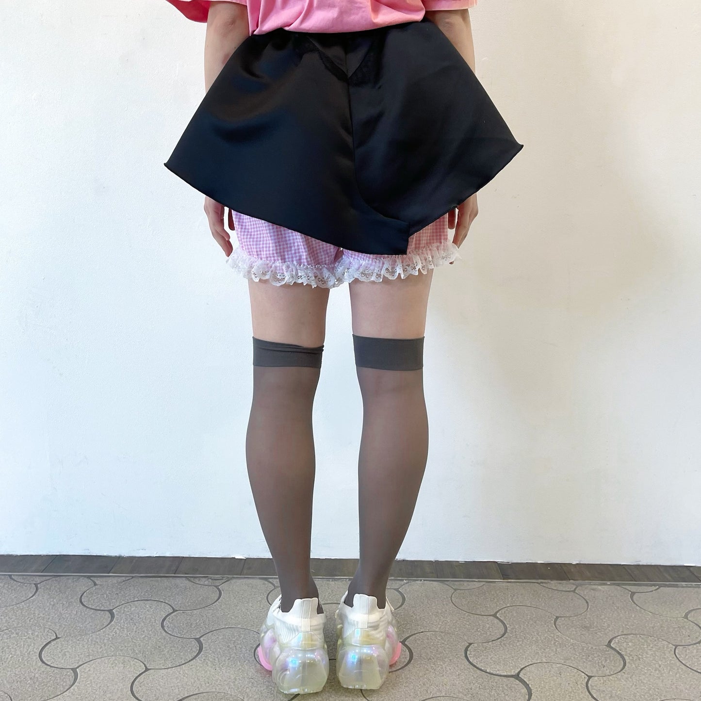 SATIN PANTY SKIRT / BLACK / サテンスカート