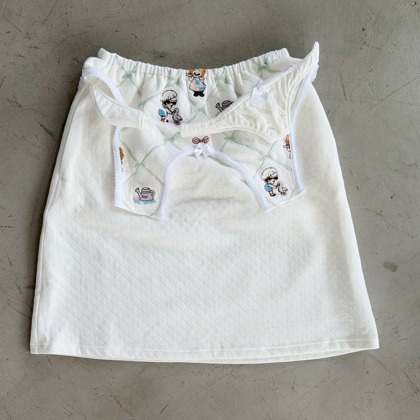 HOMEWEAR SKIRT / WHITE / 刺繍スカート