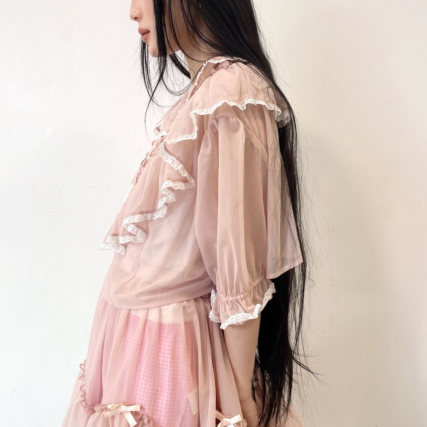 SHORT LACE BLOUSE / PINK / ショートフリルブラウス