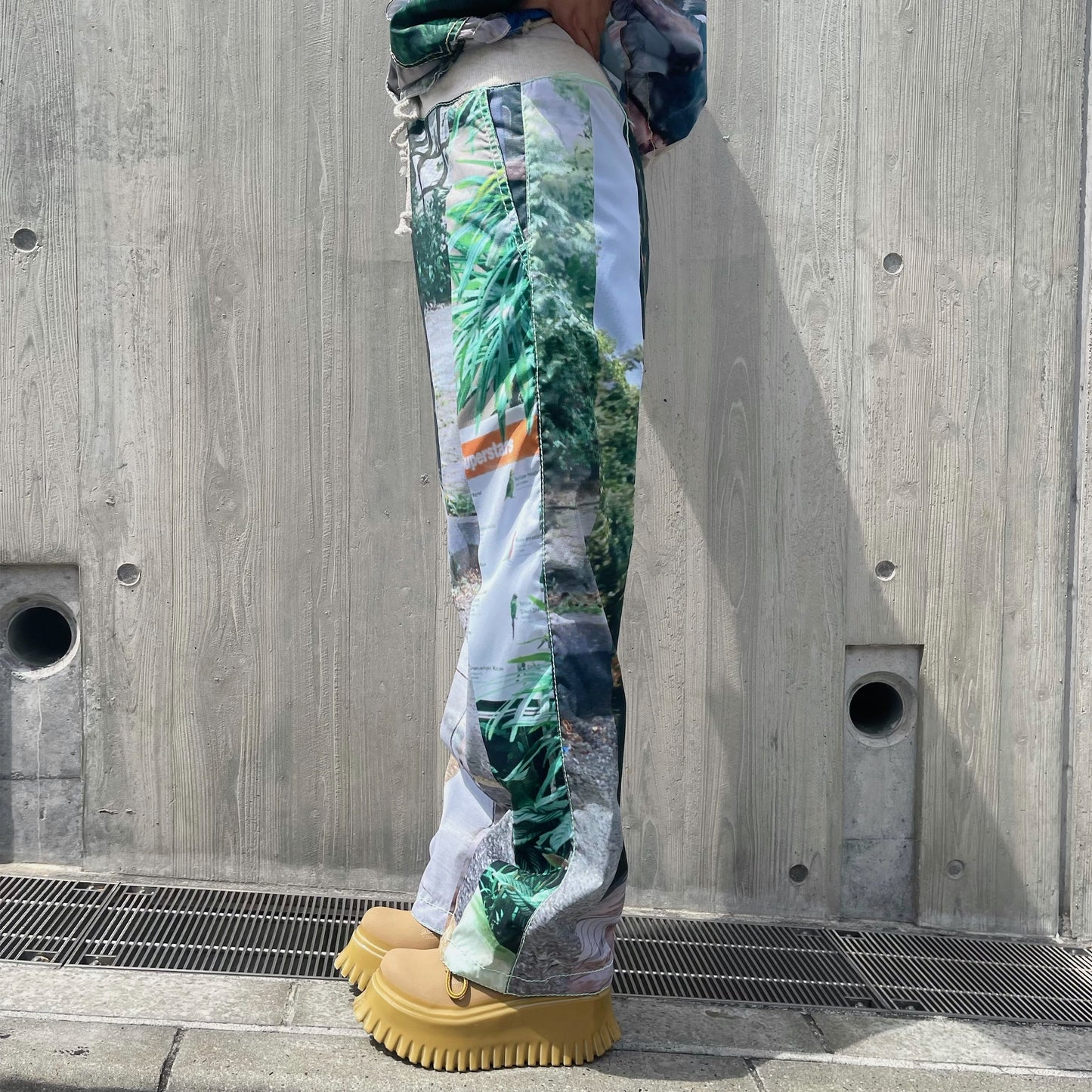 photo stripe pants / フォトストライプパンツ