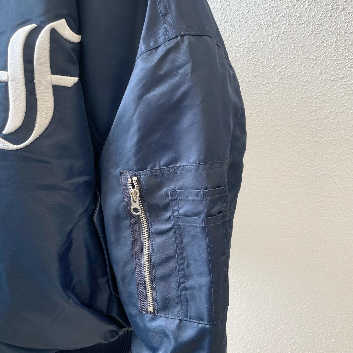 F.E.E.S] patch bomber padded jacket / navy / MA-1 | シープ / SHEEP