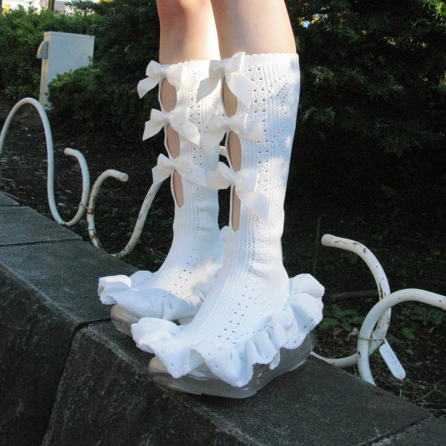 THREE CUTE BOW LONG SOCKS BOOTS / WHITE / JennFaxブーツ