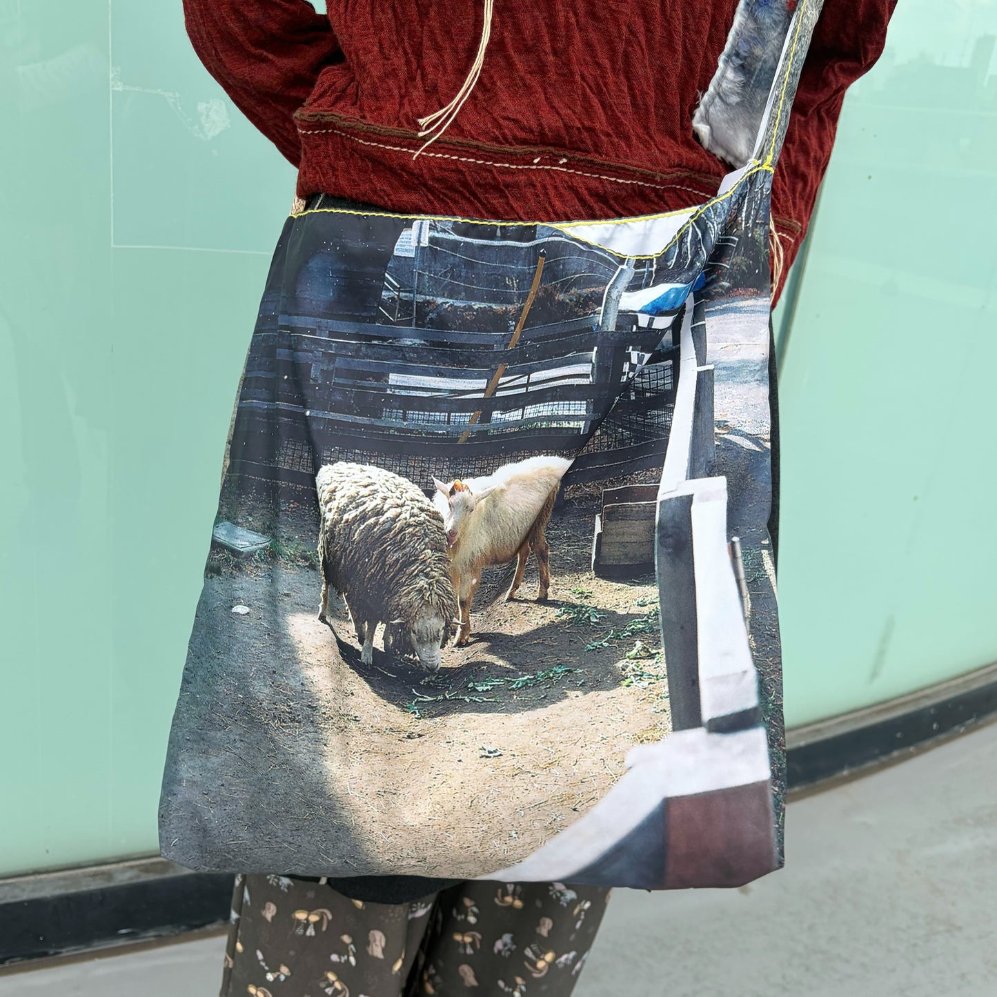 taffeta print shoulder bag / sheep x cow / タフタプリントショルダーバッグ
