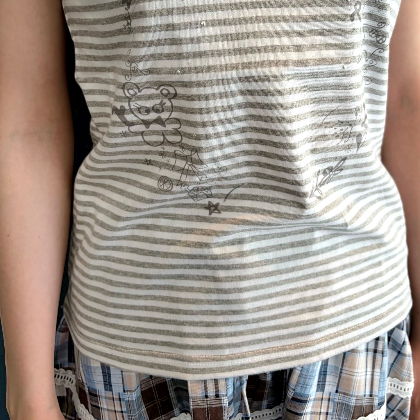 Cry Eyes Stripe Short Sleeve Top / Gray / ストライプグラフィックプリントTシャツ