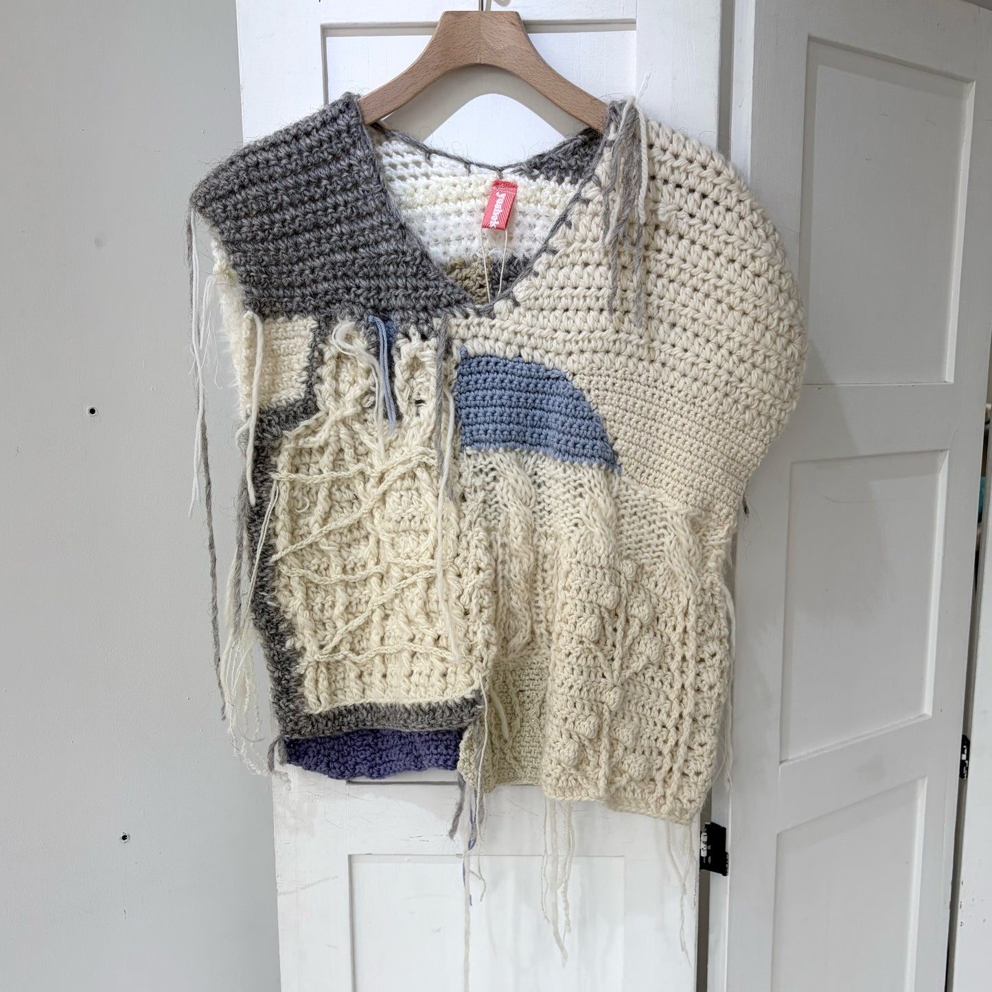 Gate knit vest / White / ニットベスト