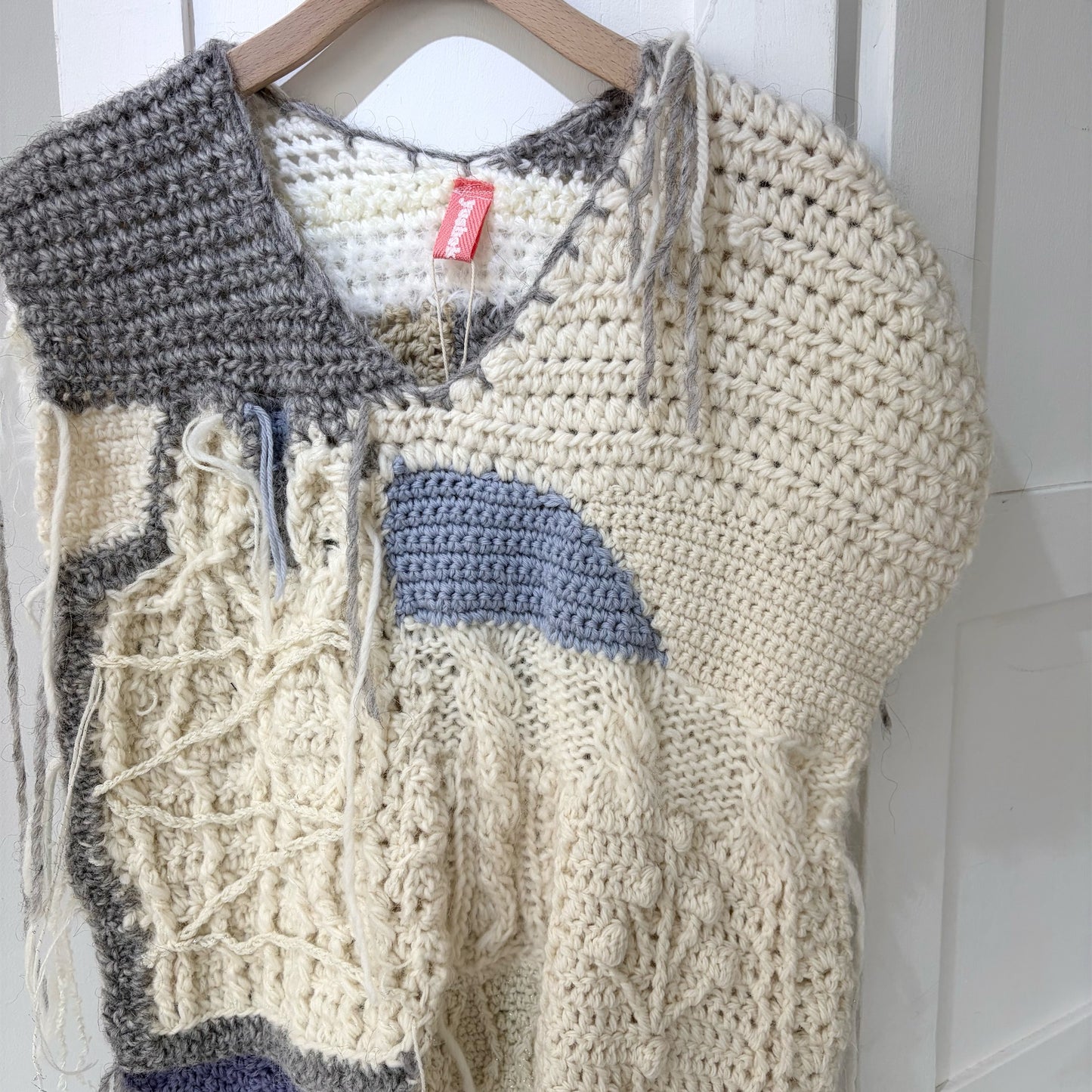 Gate knit vest / White / ニットベスト