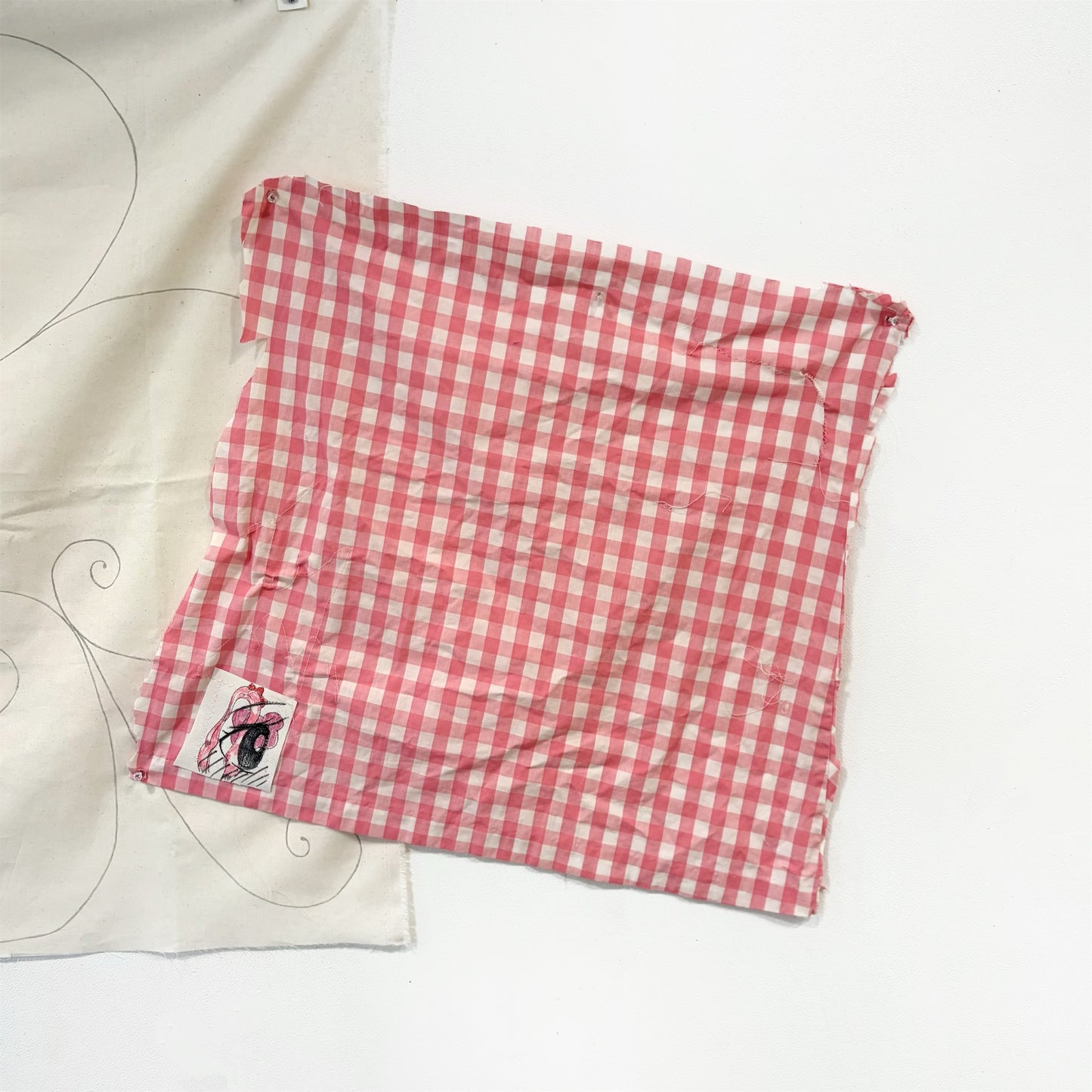 pink check fabric / ファブリック