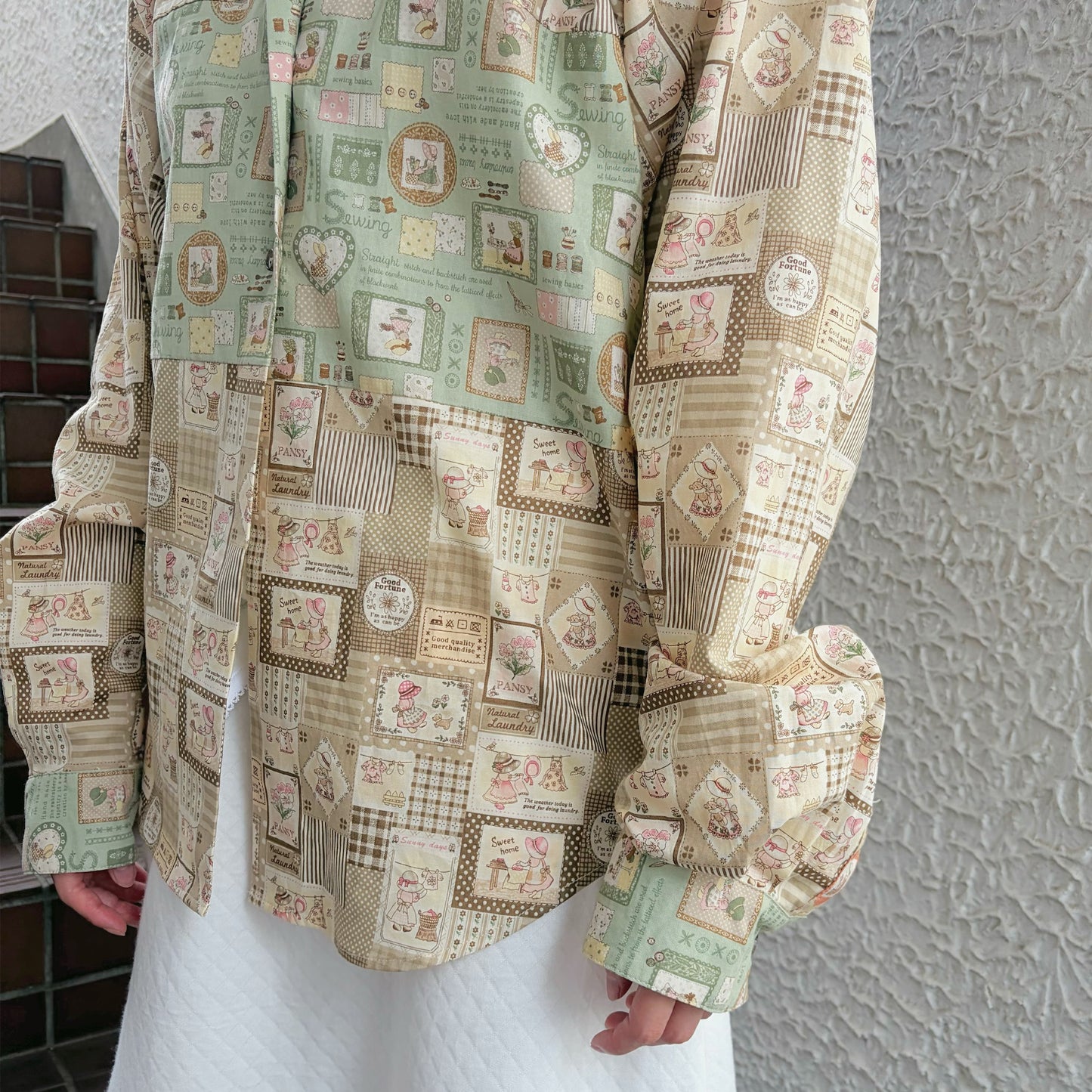 CARTOON MILITARY / BEIGE / ミリタリーシャツ