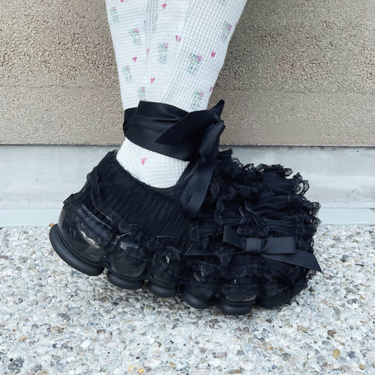 NEW "JEWELRY"CAKE / BLACK / MIKIOSAKABEフリルシューズ